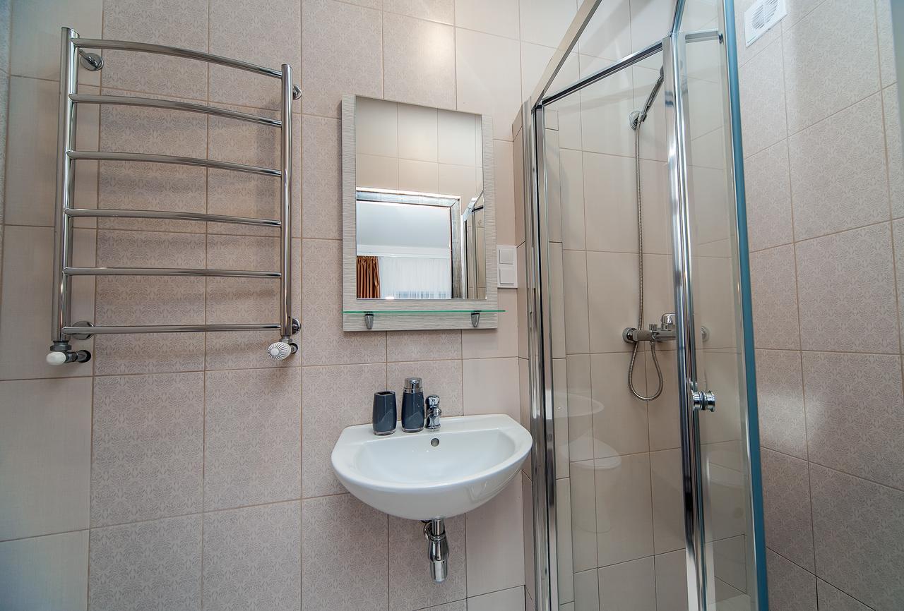Hotel Fusion Odessa Oda fotoğraf