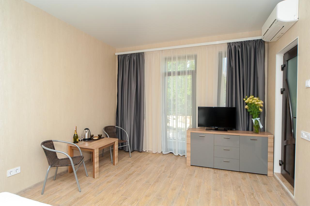 Hotel Fusion Odessa Dış mekan fotoğraf