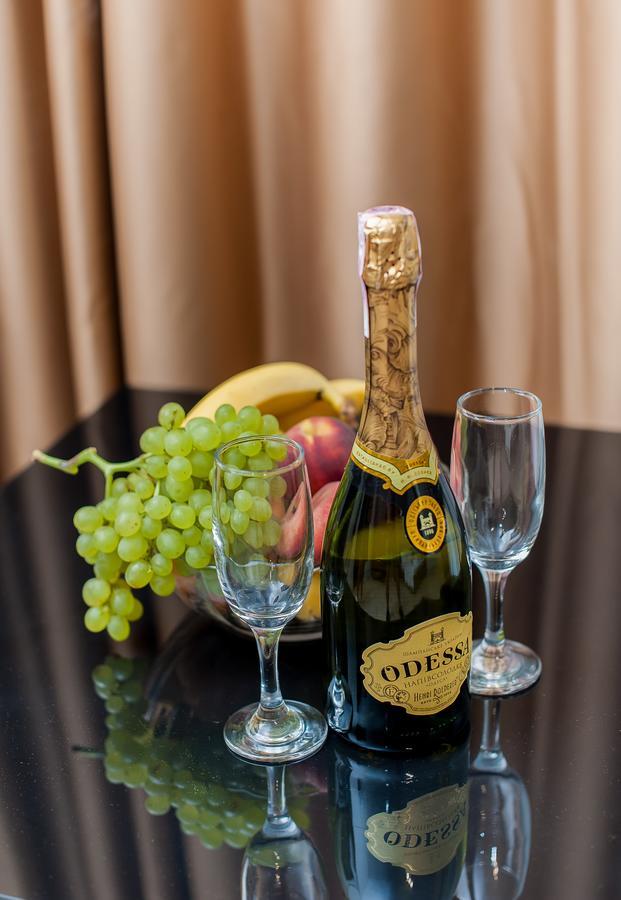 Hotel Fusion Odessa Dış mekan fotoğraf