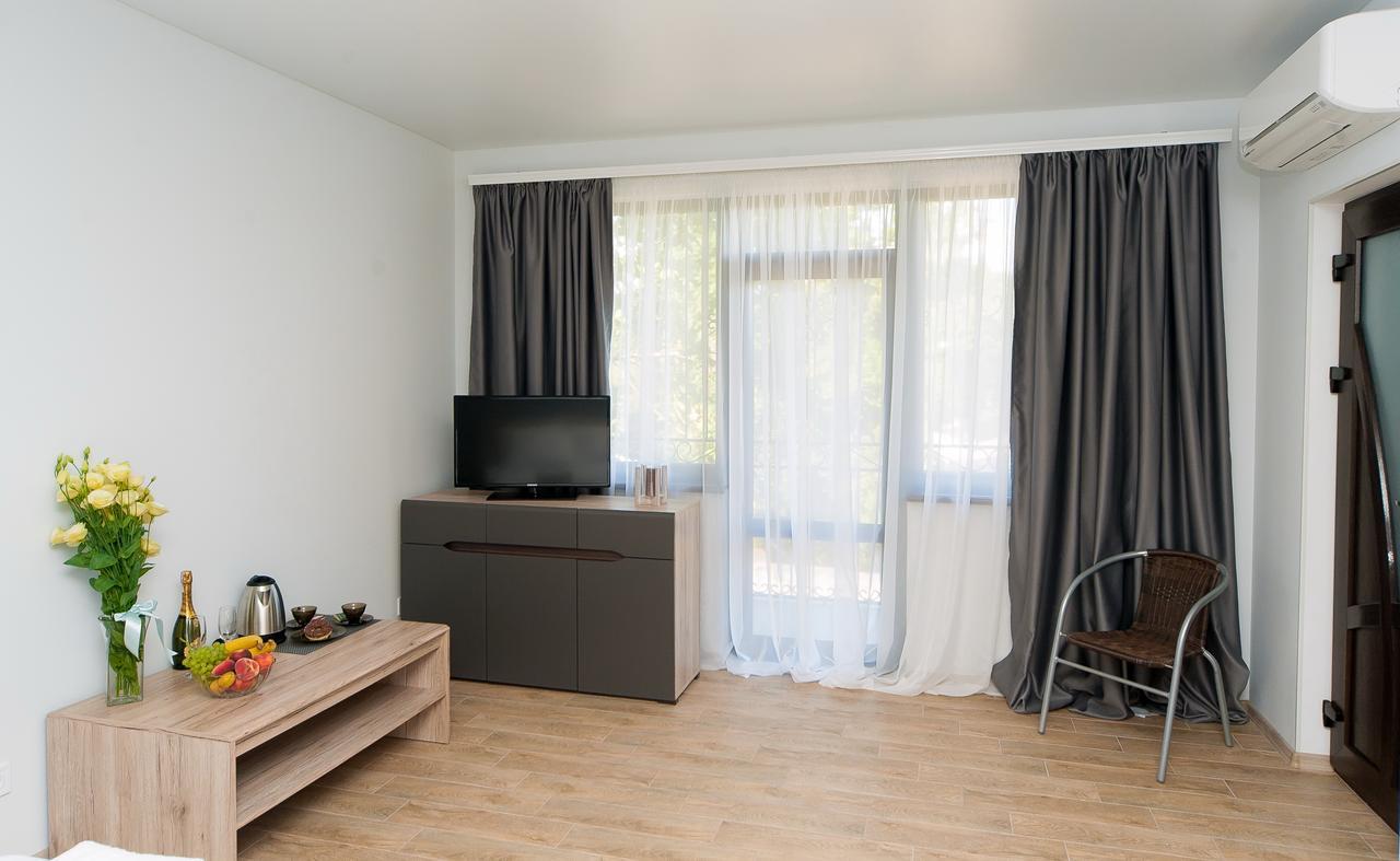 Hotel Fusion Odessa Dış mekan fotoğraf