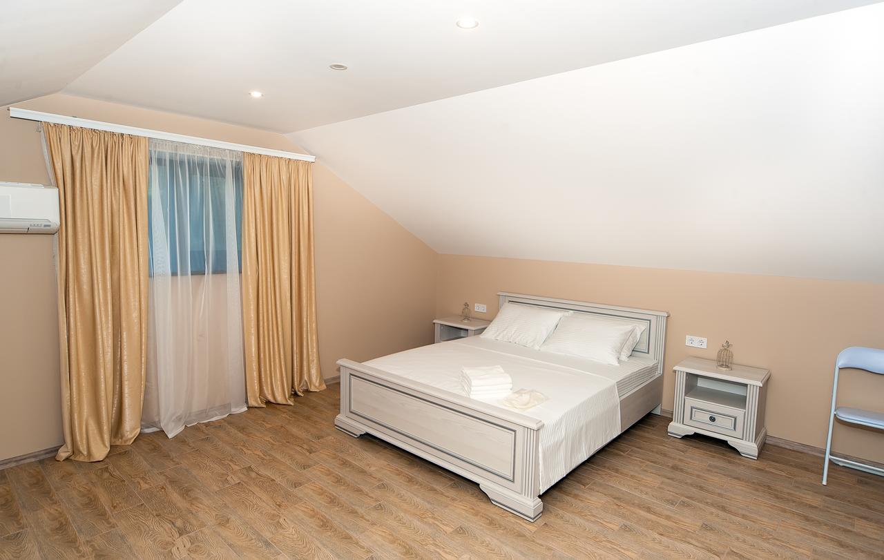 Hotel Fusion Odessa Dış mekan fotoğraf