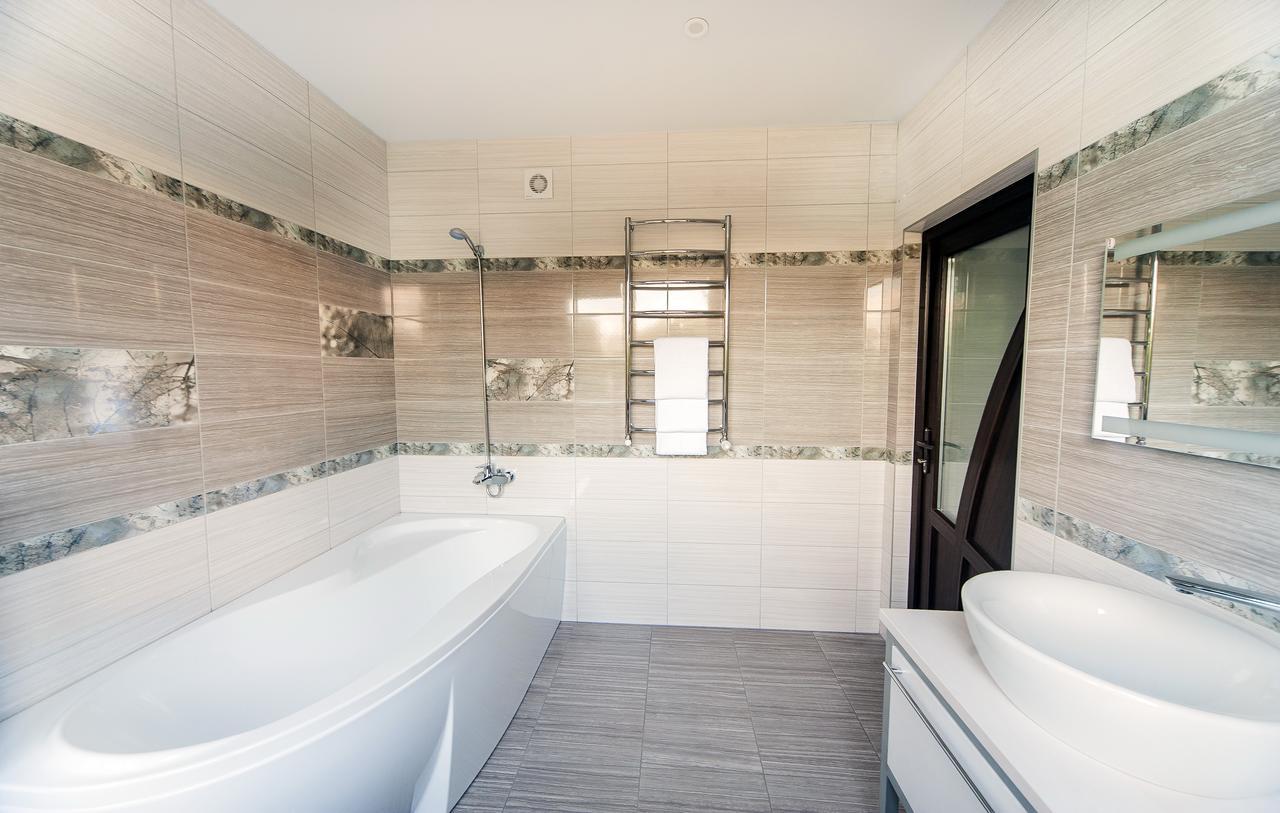 Hotel Fusion Odessa Dış mekan fotoğraf