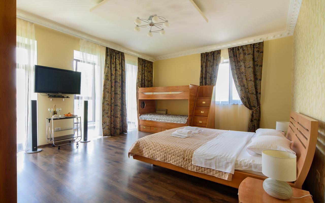 Hotel Fusion Odessa Dış mekan fotoğraf